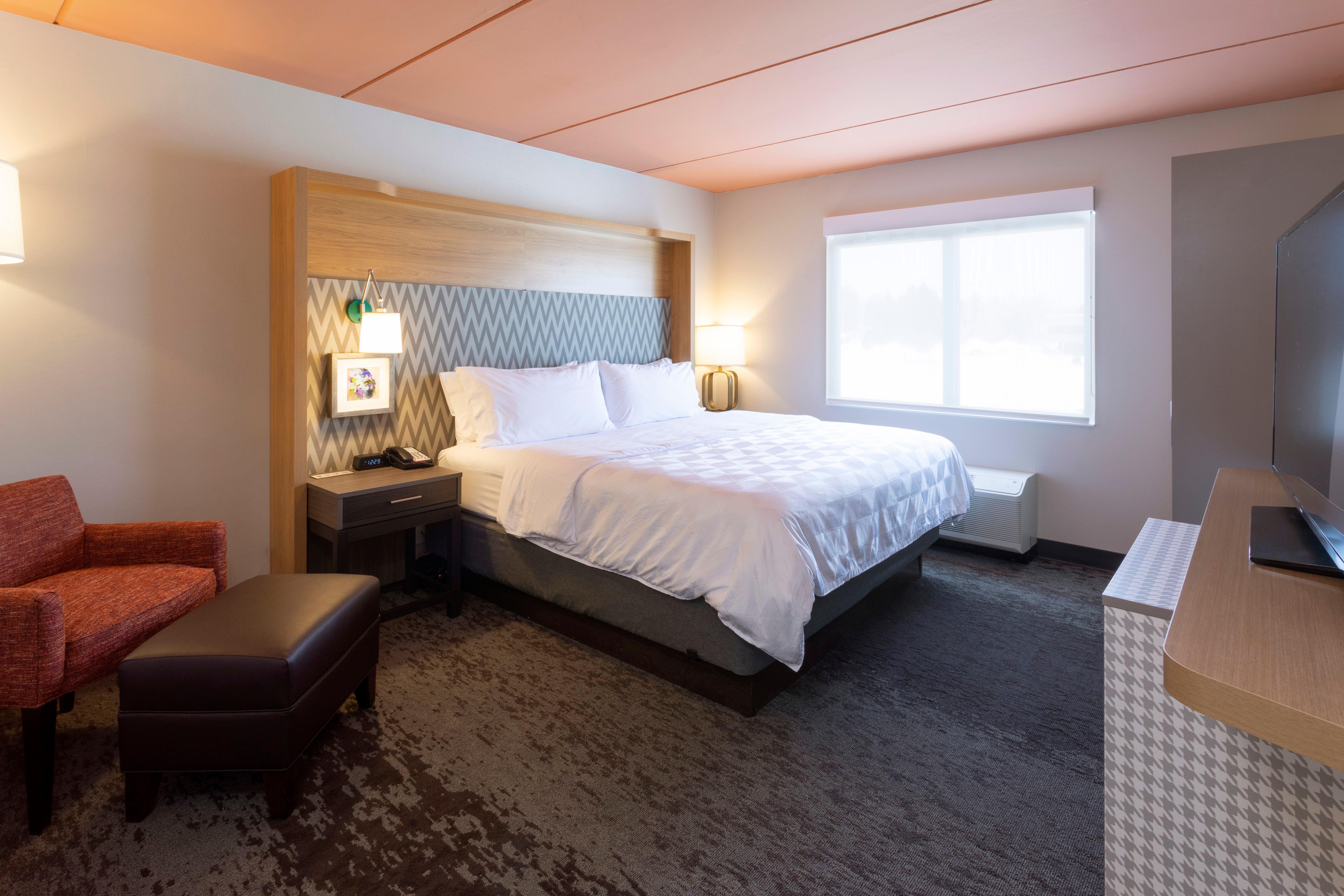 Holiday Inn Marquette By Ihg Bagian luar foto